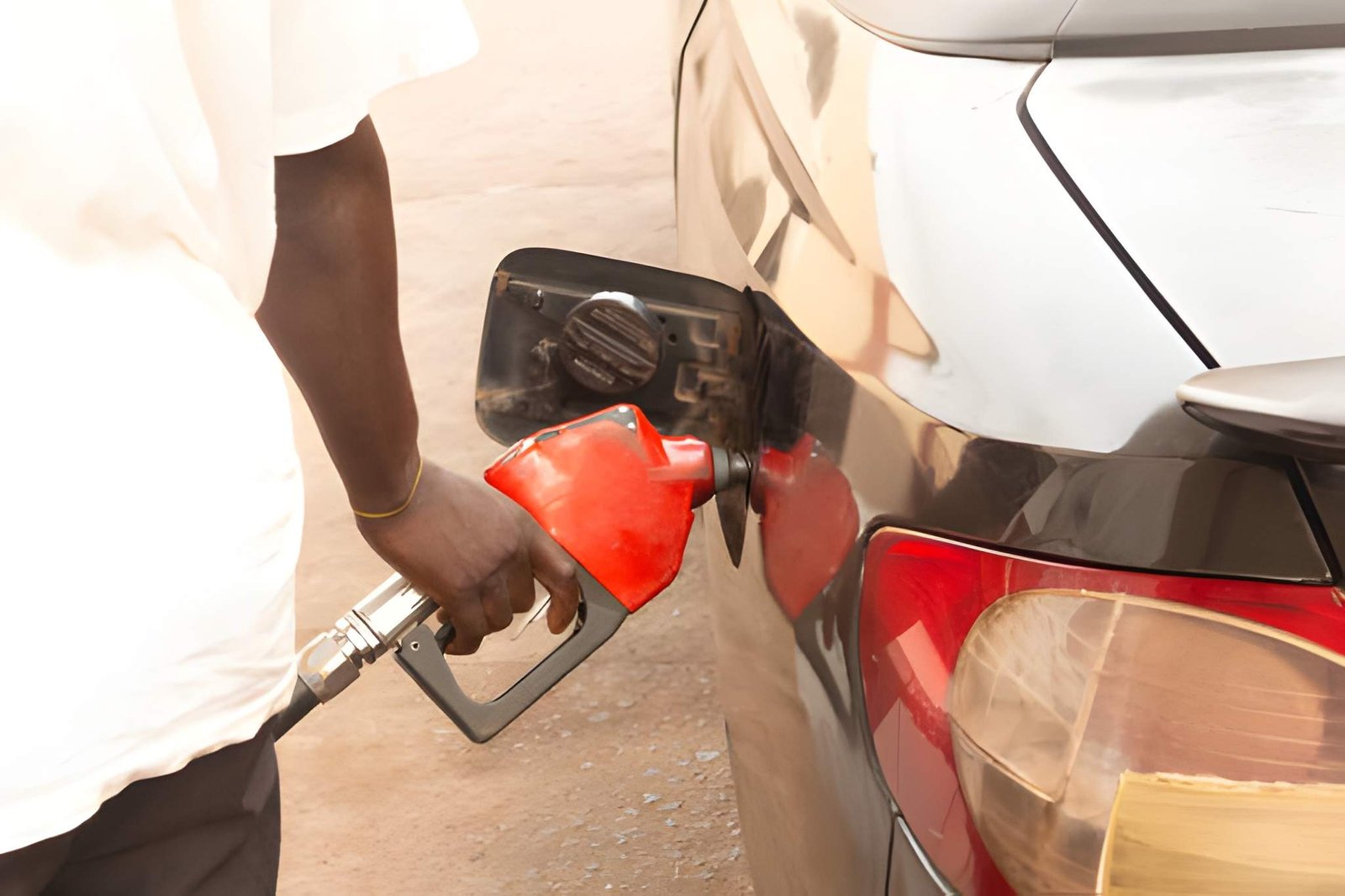 Economic Volatility as a Security Risk: How Fuel Price Changes Affect Stability in Nigeria